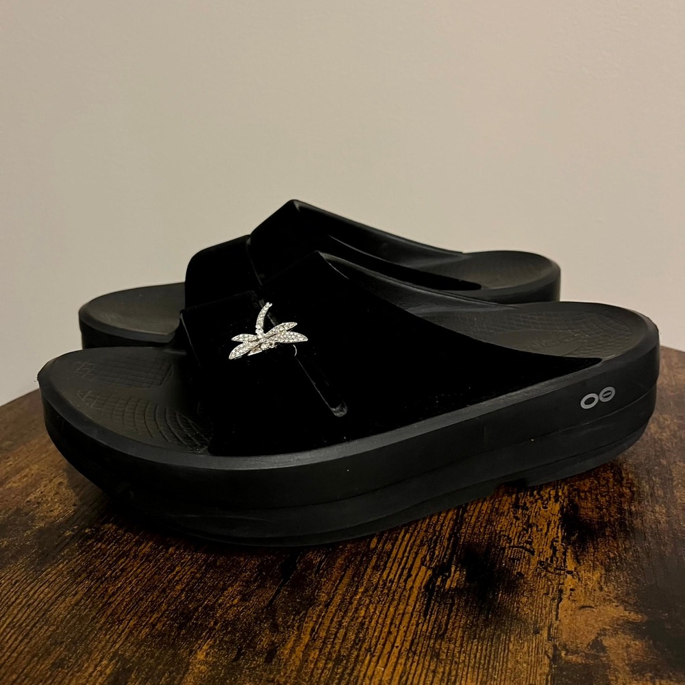 Oofos Sandals OOmega OOlala Slides Black Velvet Rhinestone Dragonfly Womens 9